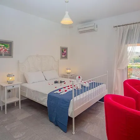 Vilă Calliroe By Agroholidays *
