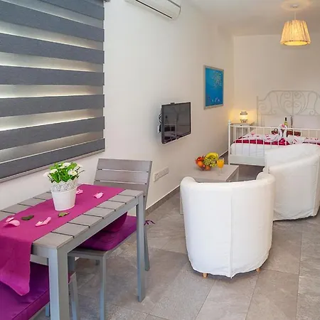 Calliroe By Agroholidays Vilă *